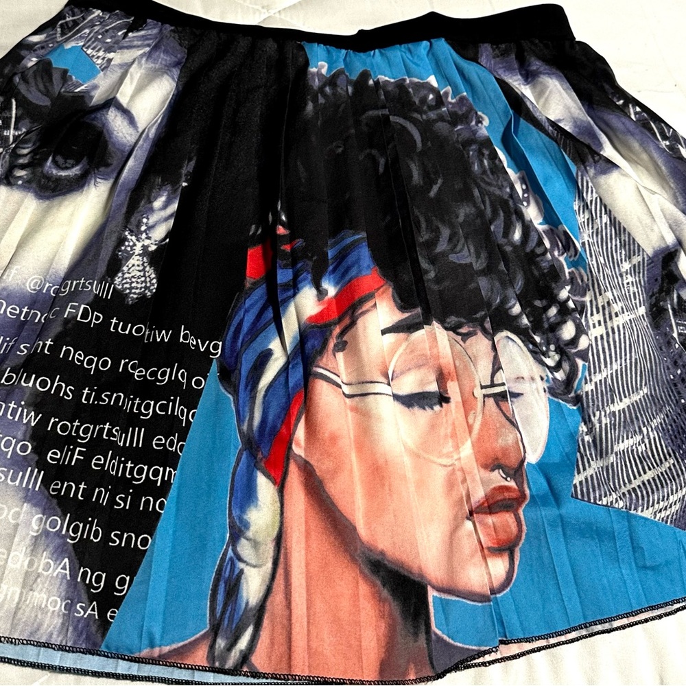 Stylish Graphic Black Girl Magic Print Skirt - Black and Blue
